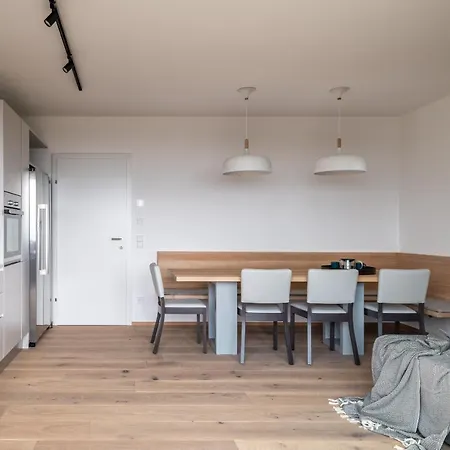 Kaisigen43 アパート シュタインバッハ・アム・アターゼー